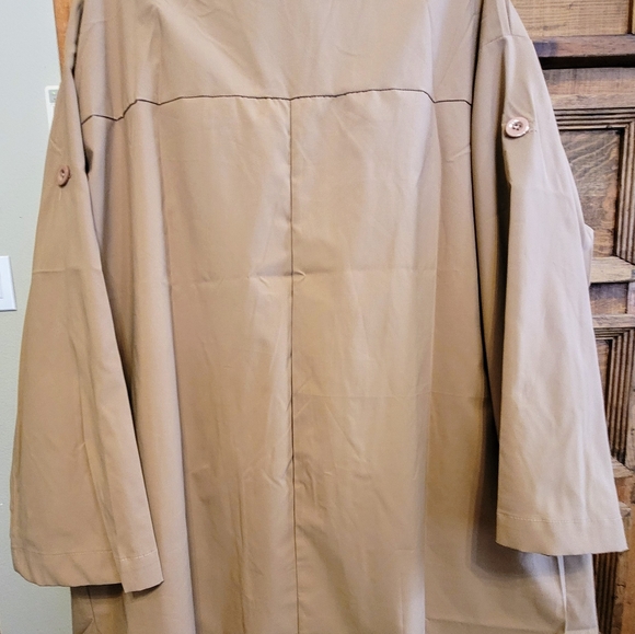 Jacket / Coat - Picture 2 of 4